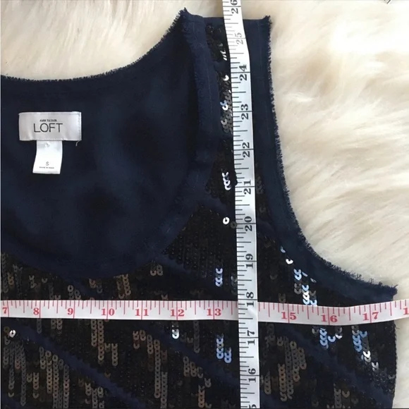 Loft sleeveless sequin sparkly blouse small navy - Picture 4 of 6